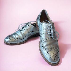 Banana Republic Silver Leather Goodyear Welt Wingtip Oxfords 6.5